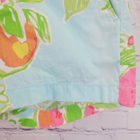Lilly Pulitzer Callahan Shorts - Picture 3 of 12